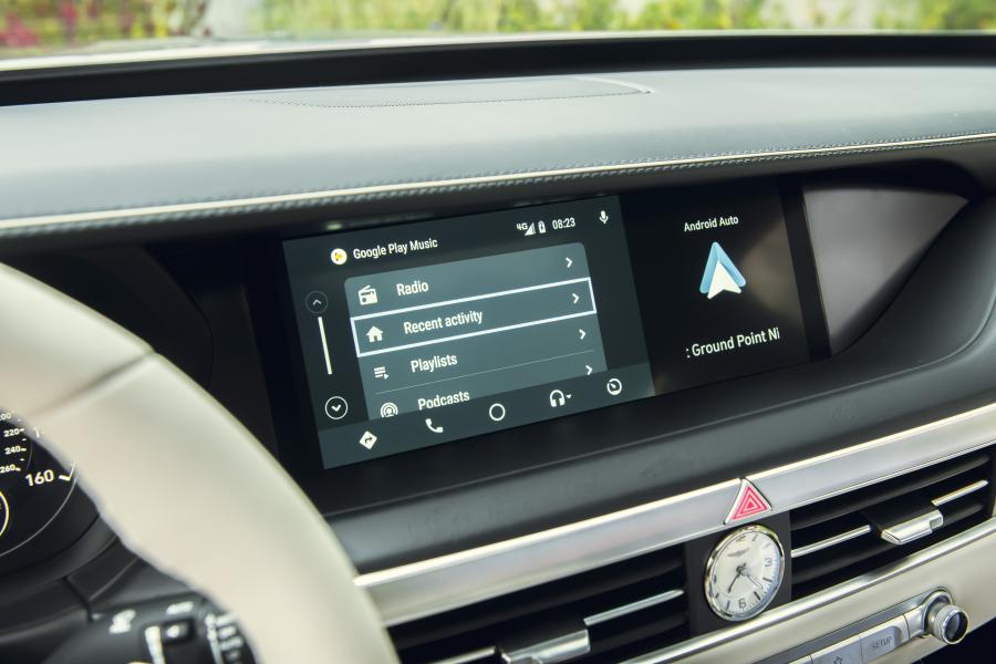 Детали интерьера Genesis G90 2019 года  (NA) (фото 34 из 48)